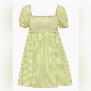 Aritzia Sunday Best Hadley Dress green Gingham Mini Smocked Puff Sleeve